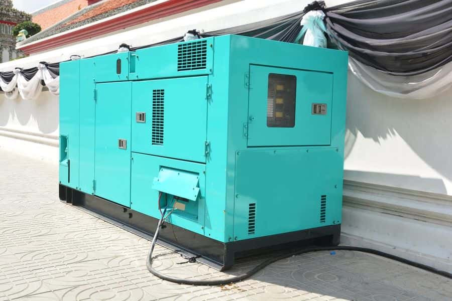 SIND super silent diesel generator set, canopy open service view